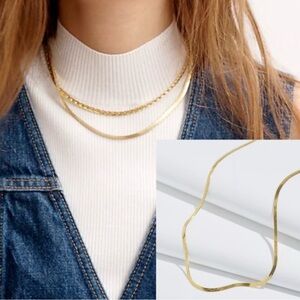 ✨ Madewell gold-toned necklace herringbone delicate collection